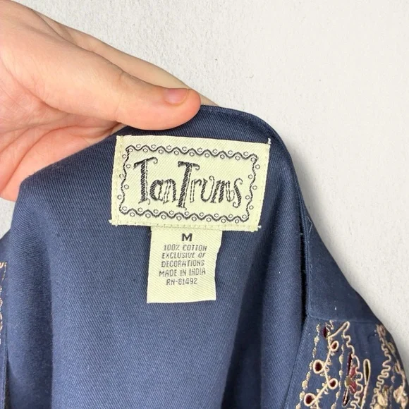 Vintage 90s navy floral embroidered vest size medium - Picture 2 of 5